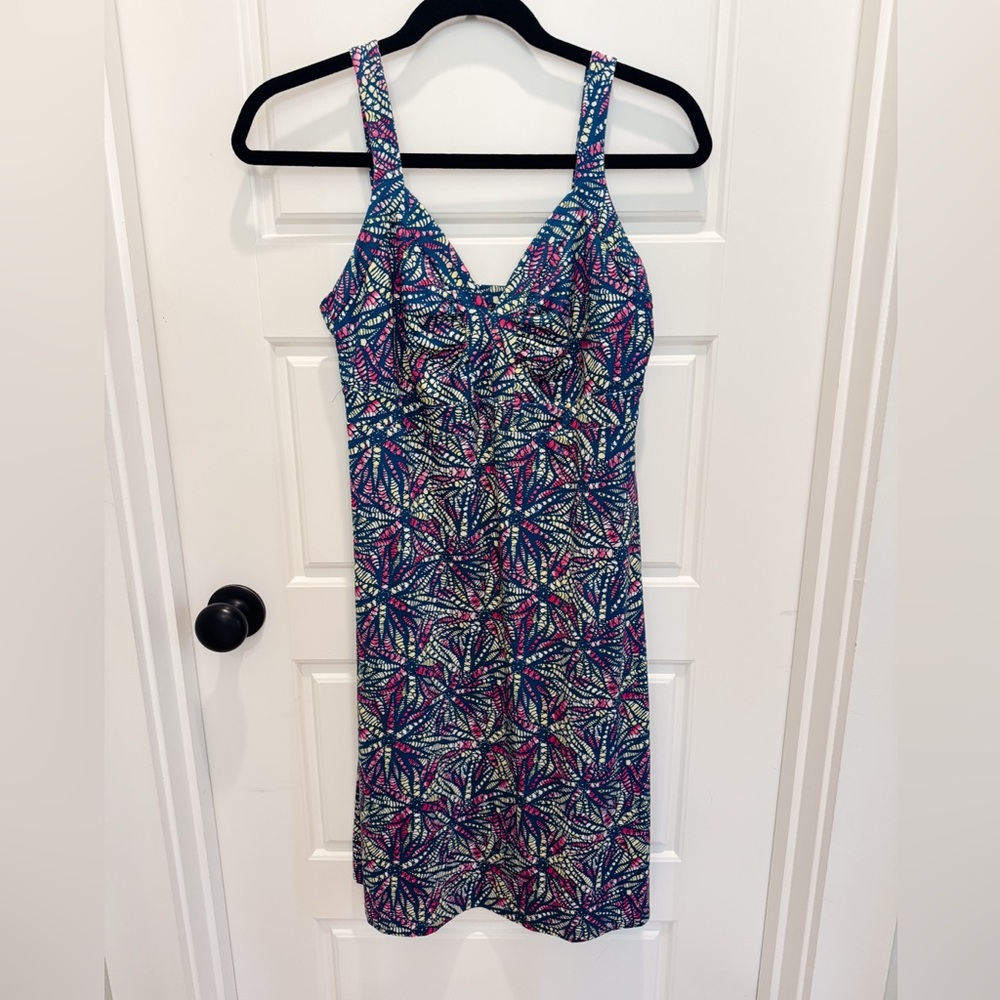 Patagonia Performance Fabric Dress Size Medium